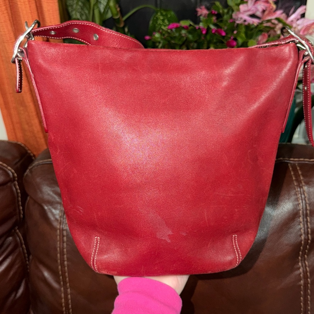 🔥🔥🔥Vintage Coach Soho Legacy Red Leather Duffle Shoulder Bag